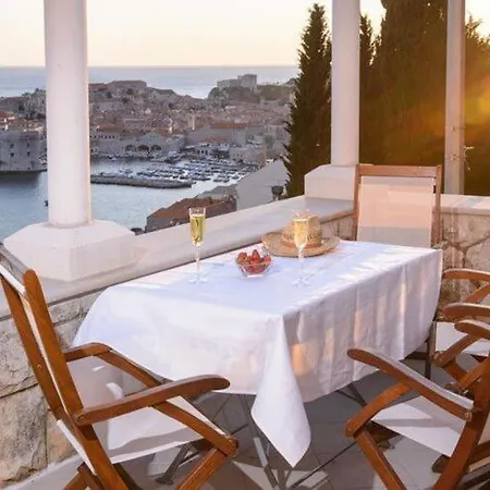 Evelj - With Shared Terrace And Sea View דירה *
