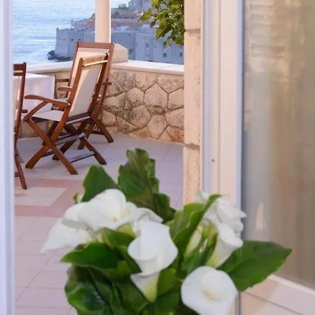דירה Evelj - With Shared Terrace And Sea View