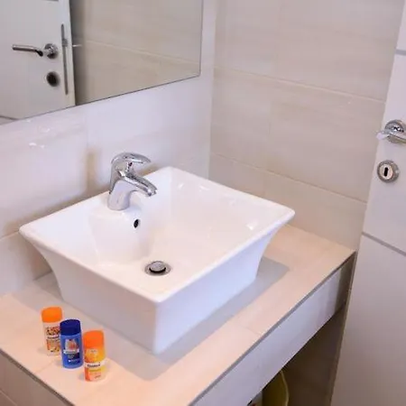 Evelj - With Shared Terrace And Sea View דירה *