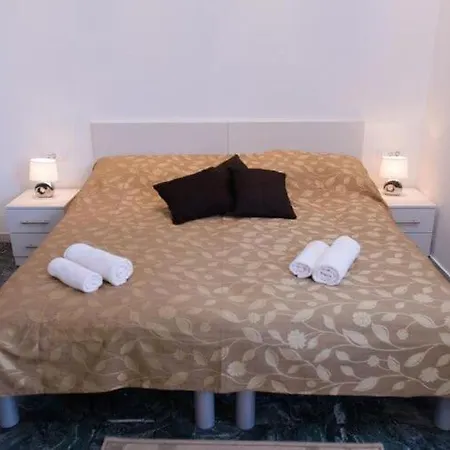 Evelj - With Shared Terrace And Sea View דוברובניק