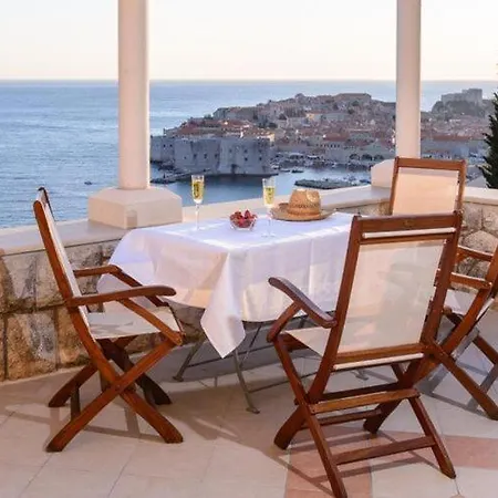 Evelj - With Shared Terrace And Sea View * דוברובניק